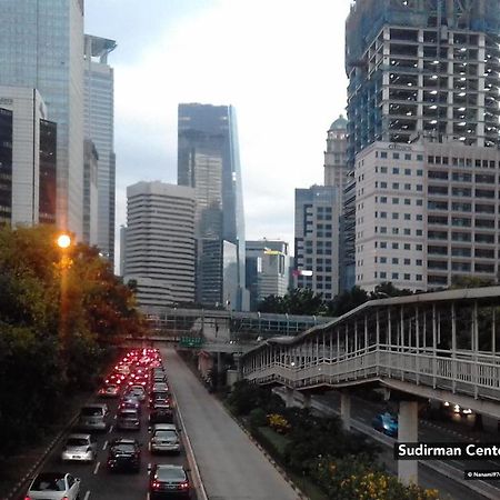 Zen Rooms Patra Kuningan Syariah Jakarta Exterior foto